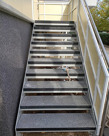 Treppen, Grabsteine & mehr