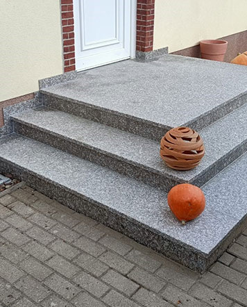 Treppen, Grabsteine & mehr